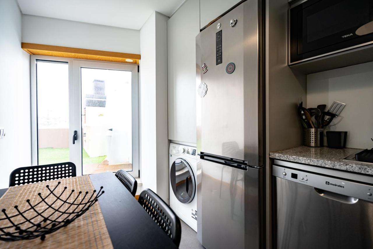 Oasis Beach Apartment フィゲイラ・ダ・フォズ エクステリア 写真